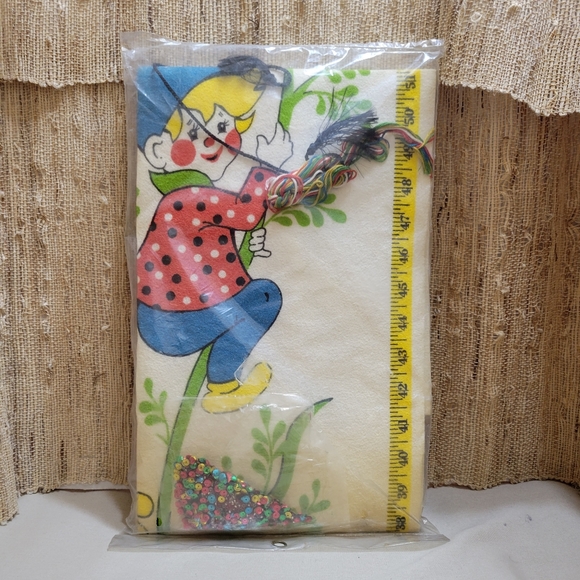 Vtg Bucilla Fairytale Pixie Jeweled Kiddie's Needlecraft Growth Chart Kit - Picture 3 of 3